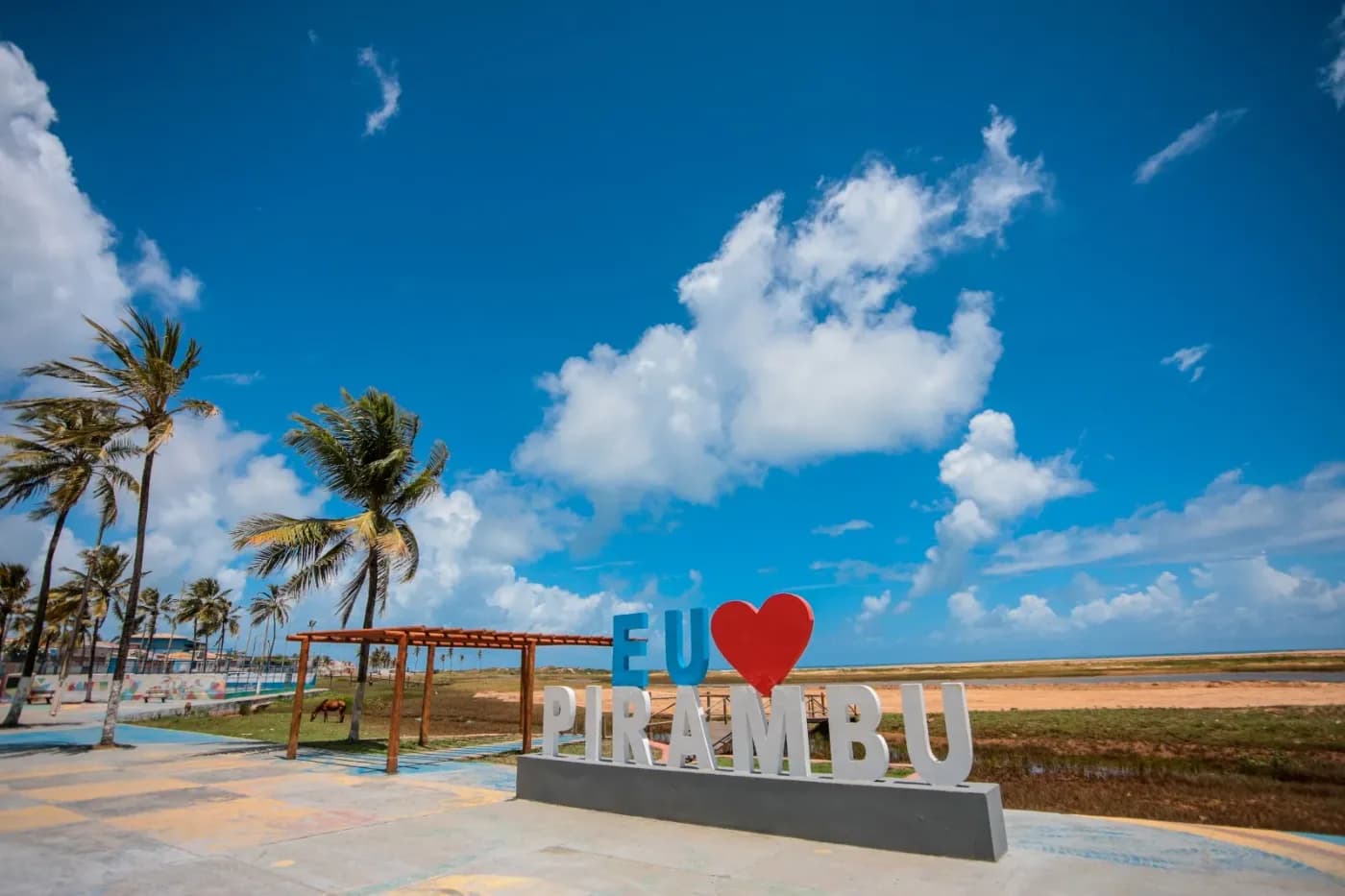 Praia de Pirambu